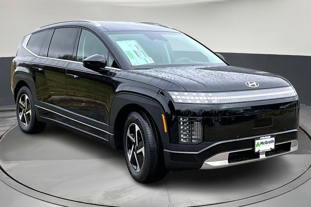 New 2026 Hyundai IONIQ 9 SE SUV