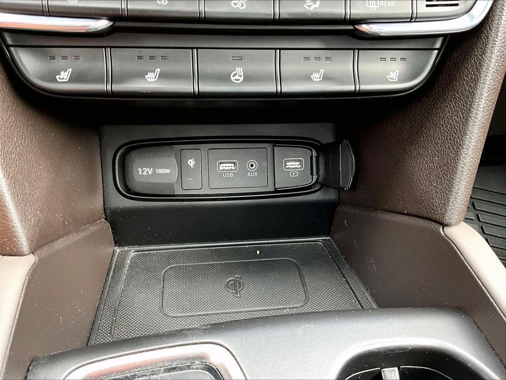 2020 Hyundai Santa Fe Limited - Photo 20