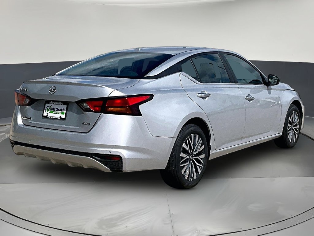 2025 Nissan Altima SV - Photo 7