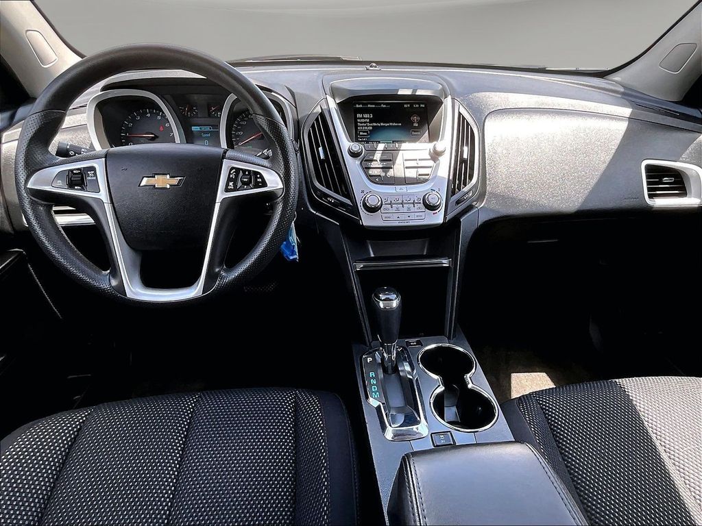 2016 Chevrolet Equinox LT - Photo 10