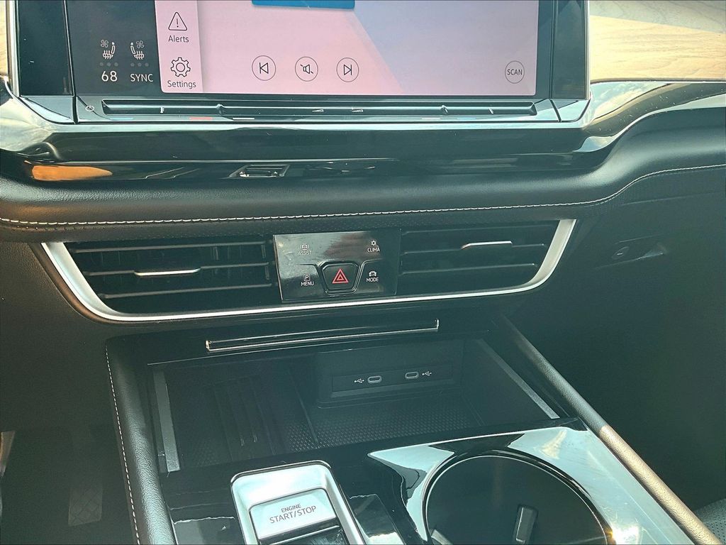 2026 Volkswagen Atlas SE w/Tech - Photo 20