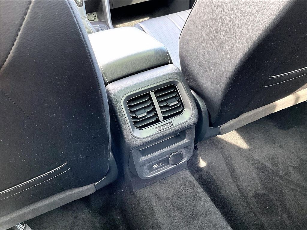 2024 Volkswagen Tiguan SE R-LINE BLACK - Photo 13