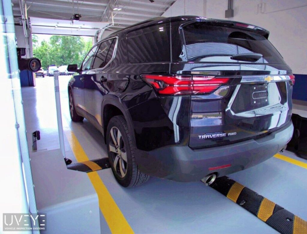 Used 2023 Chevrolet Traverse LT Leather SUV