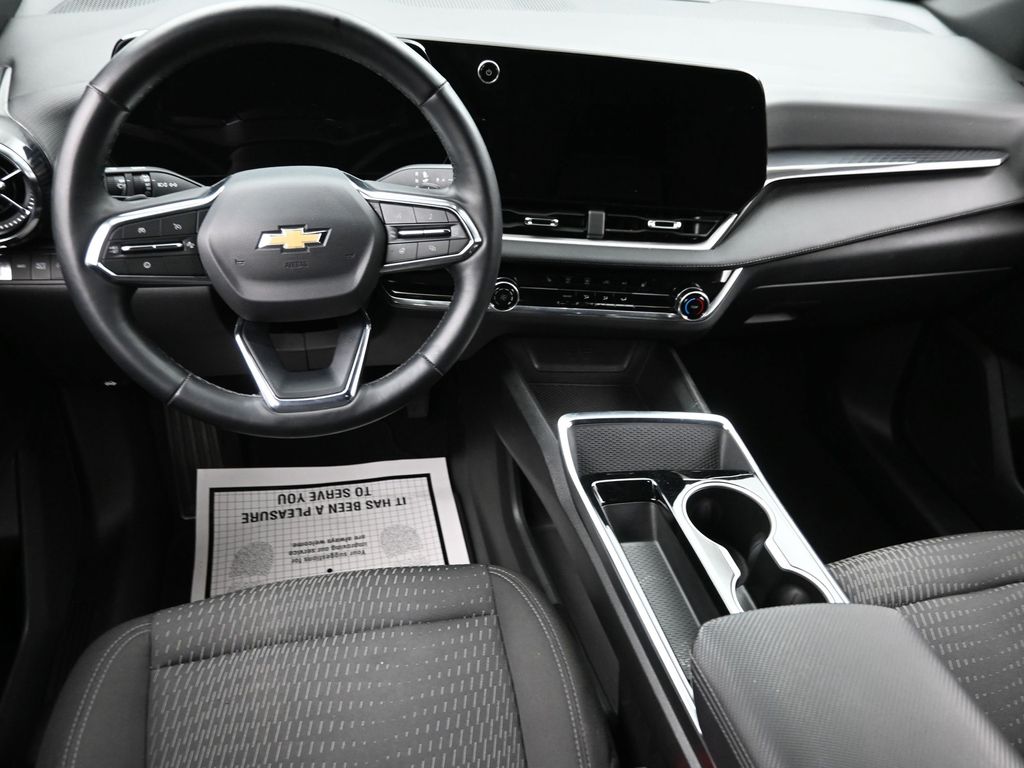 2025 Chevrolet Equinox LT - Photo 15
