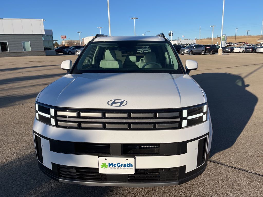 2025 Hyundai Santa Fe SEL photo 2
