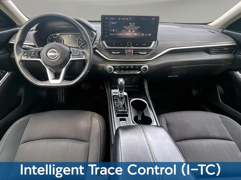 2023 Nissan Altima SV - Photo 10