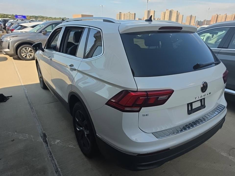 2023 Volkswagen Tiguan SE - Photo 6