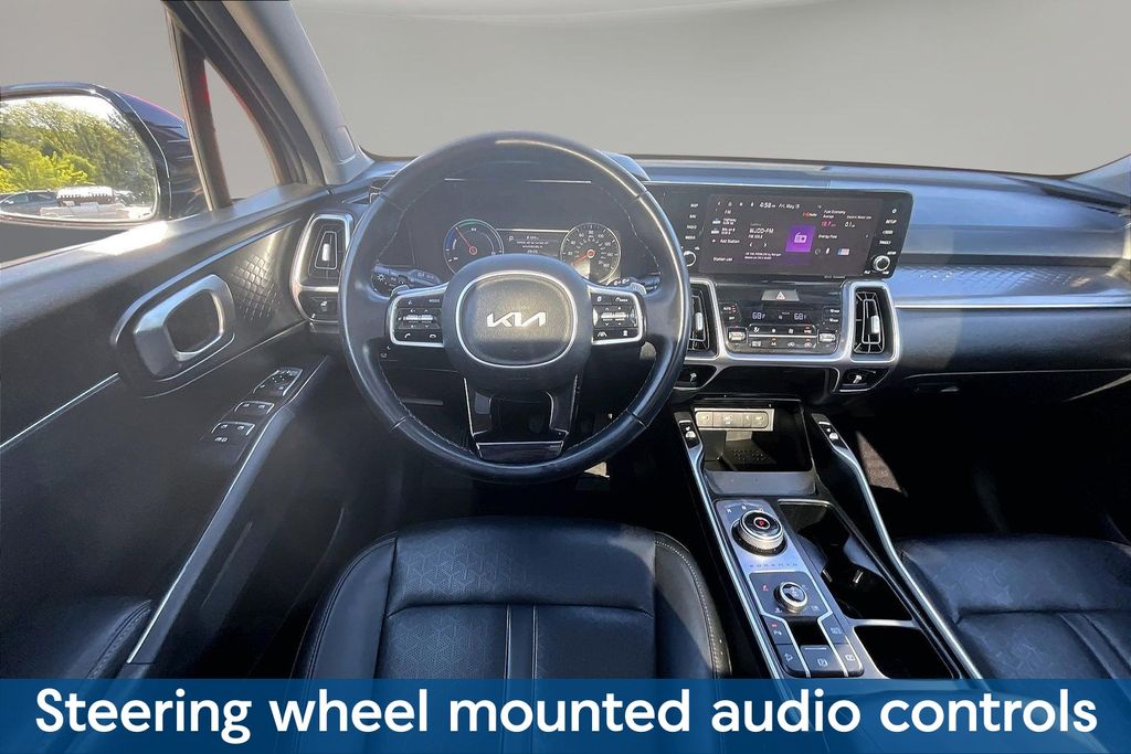 2023 Kia Sorento EX Hybrid - Photo 9