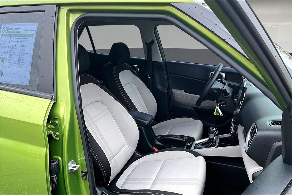 2023 Hyundai Venue SEL - Photo 31