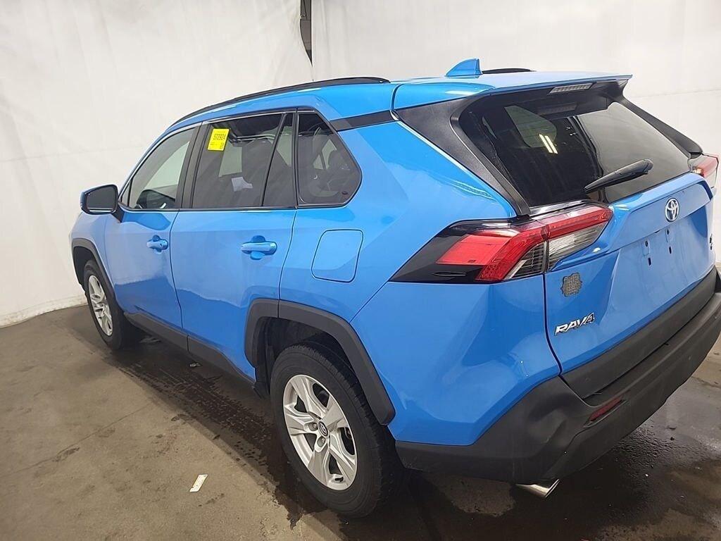 Used 2021 Toyota RAV4 XLE SUV