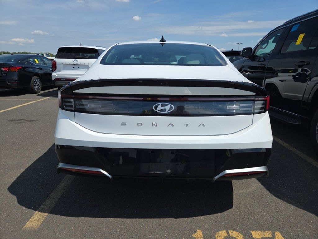 Used 2025 Hyundai Sonata SEL Sedan