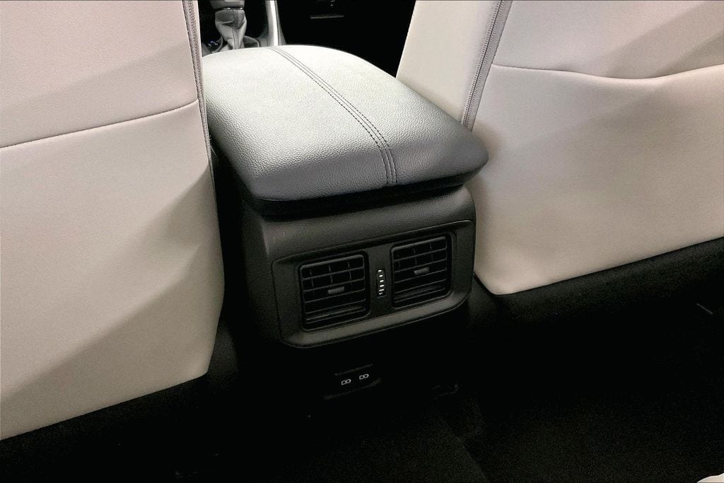 2024 Toyota RAV4 XLE Premium - Photo 38