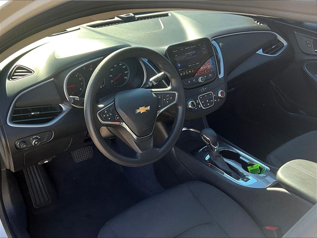 2024 Chevrolet Malibu 1LT - Photo 20