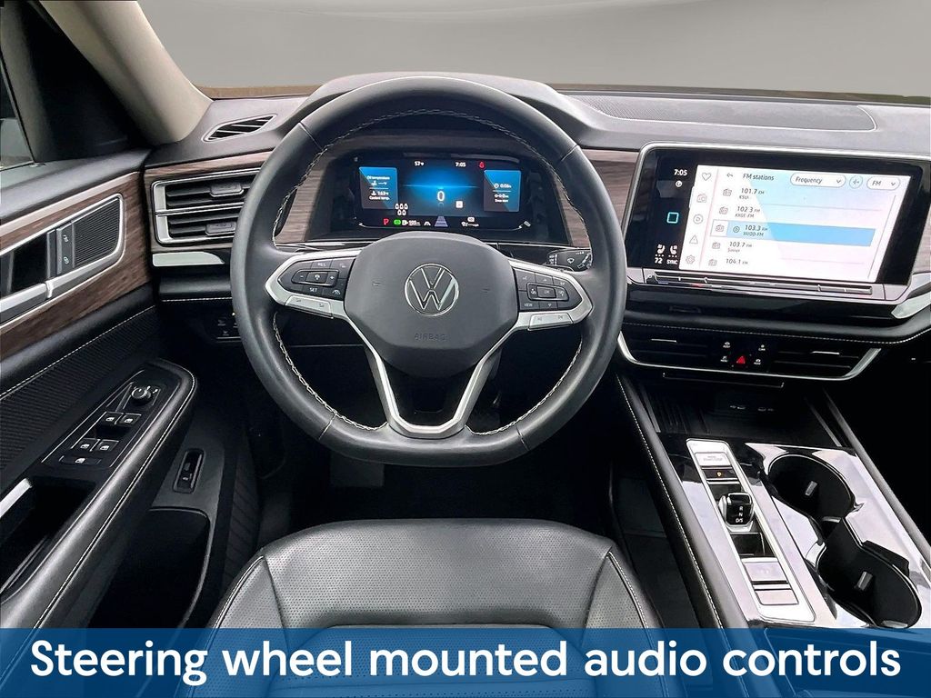 2025 Volkswagen Atlas SEL - Photo 9
