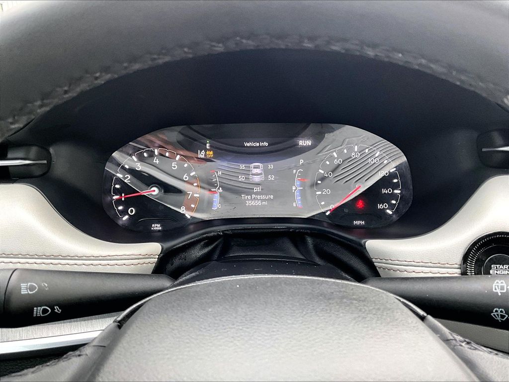 2025 Jeep Compass Limited - Photo 17