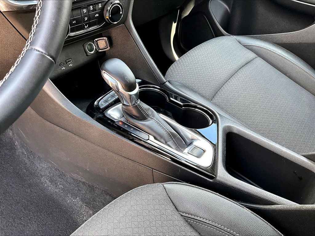 2025 Buick Encore GX Preferred - Photo 23