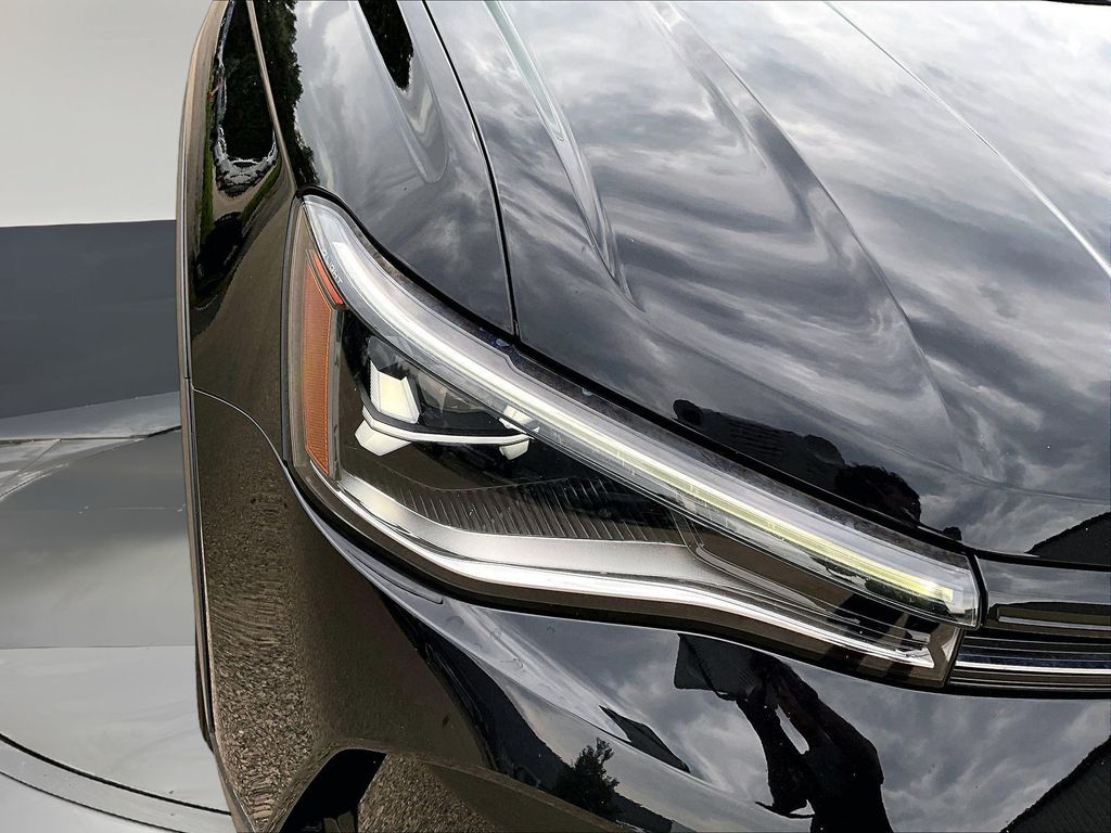 2025 Volkswagen Taos SE - Photo 31
