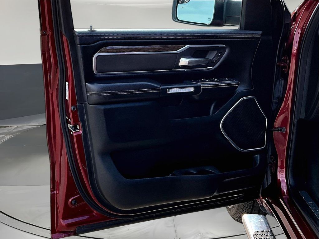 2020 RAM Ram 1500 Pickup Laramie - Photo 24