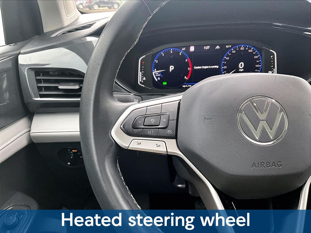 2022 Volkswagen Taos SEL - Photo 15