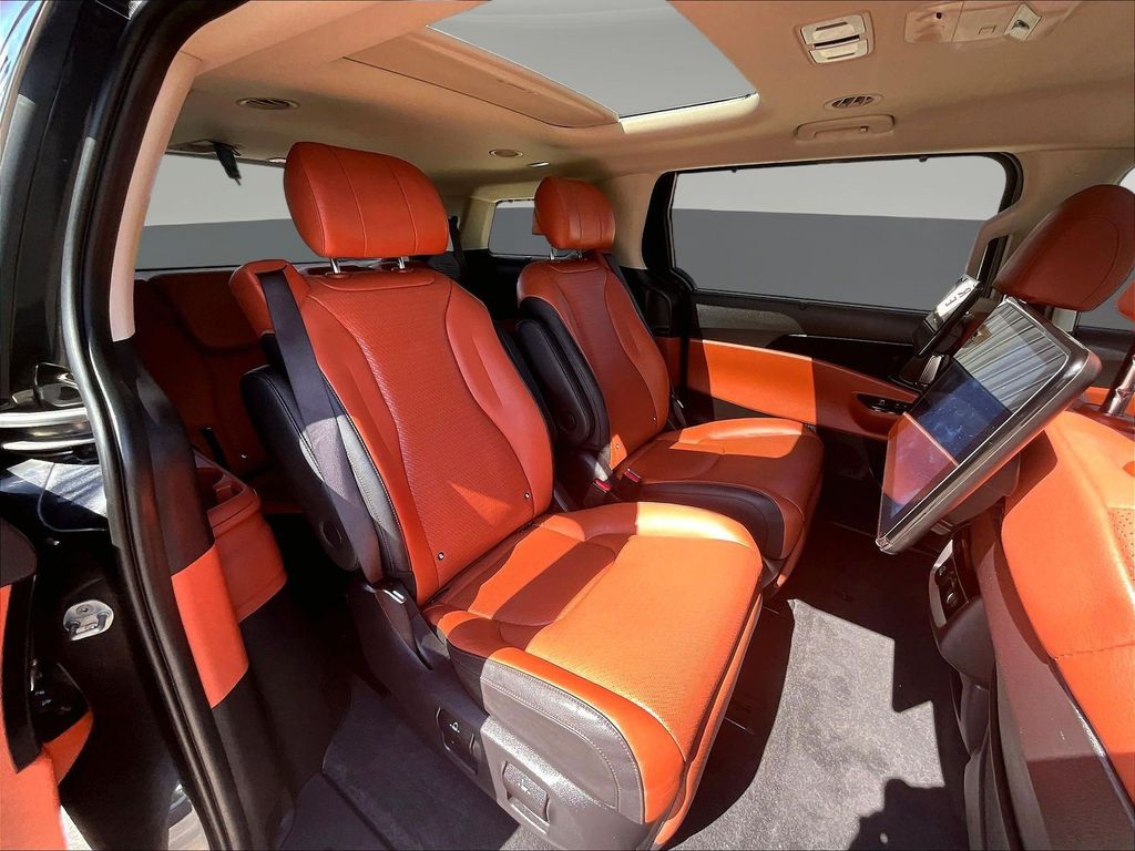 2024 Kia Carnival SX Prestige - Photo 29