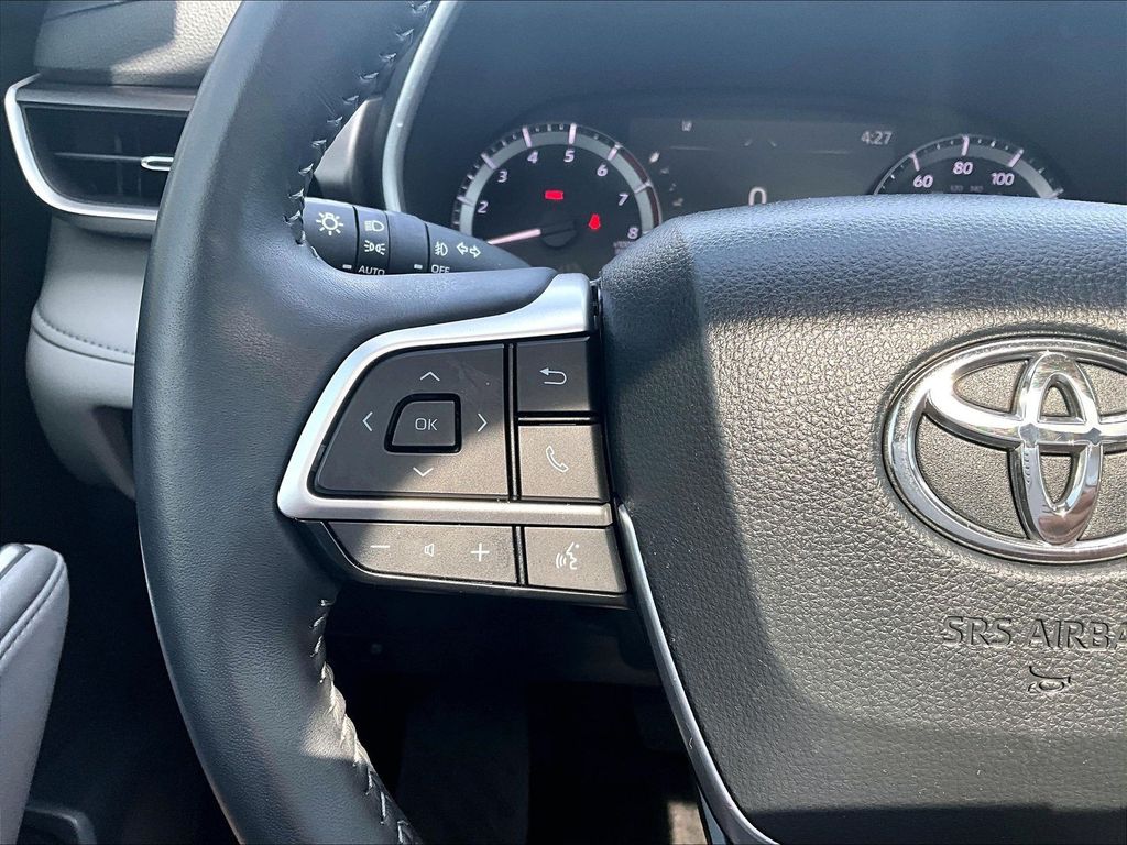 2024 Toyota Highlander XLE - Photo 15