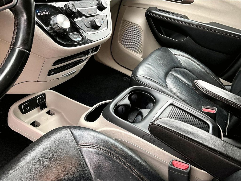 2018 Chrysler Pacifica Touring L Plus - Photo 23