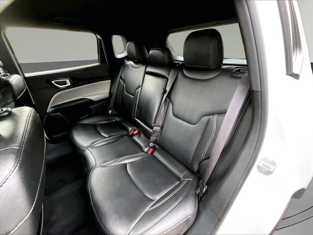2025 Jeep Compass Limited - Photo 26