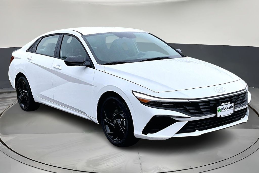 2026 Hyundai Elantra Sedan 
