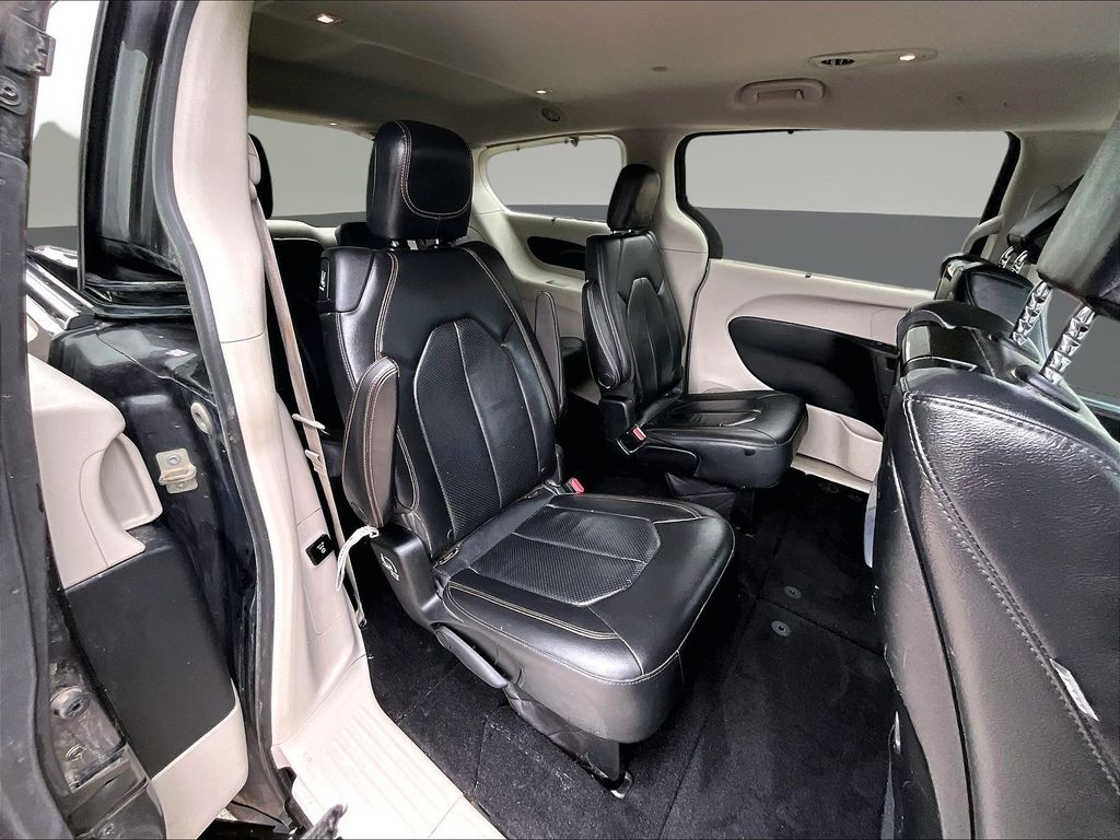 2018 Chrysler Pacifica Touring L Plus - Photo 28
