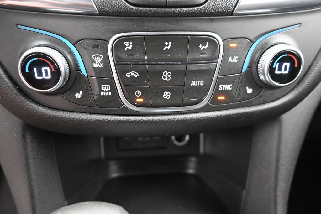2024 Chevrolet Equinox LT - Photo 20