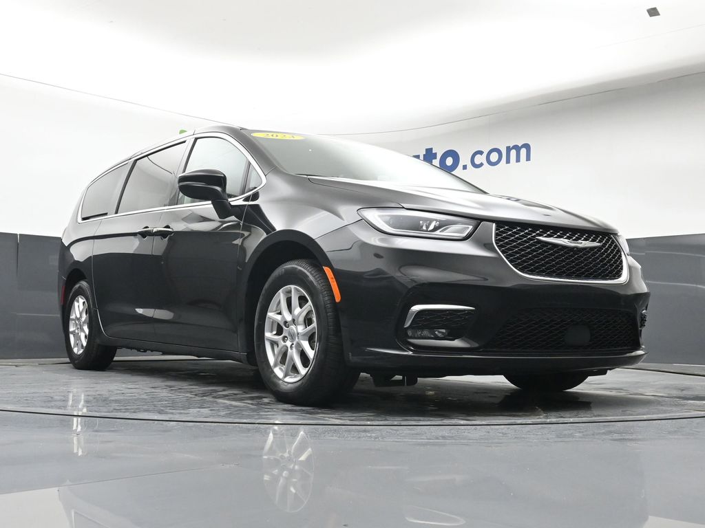 2023 Chrysler Pacifica Touring L - Photo 29
