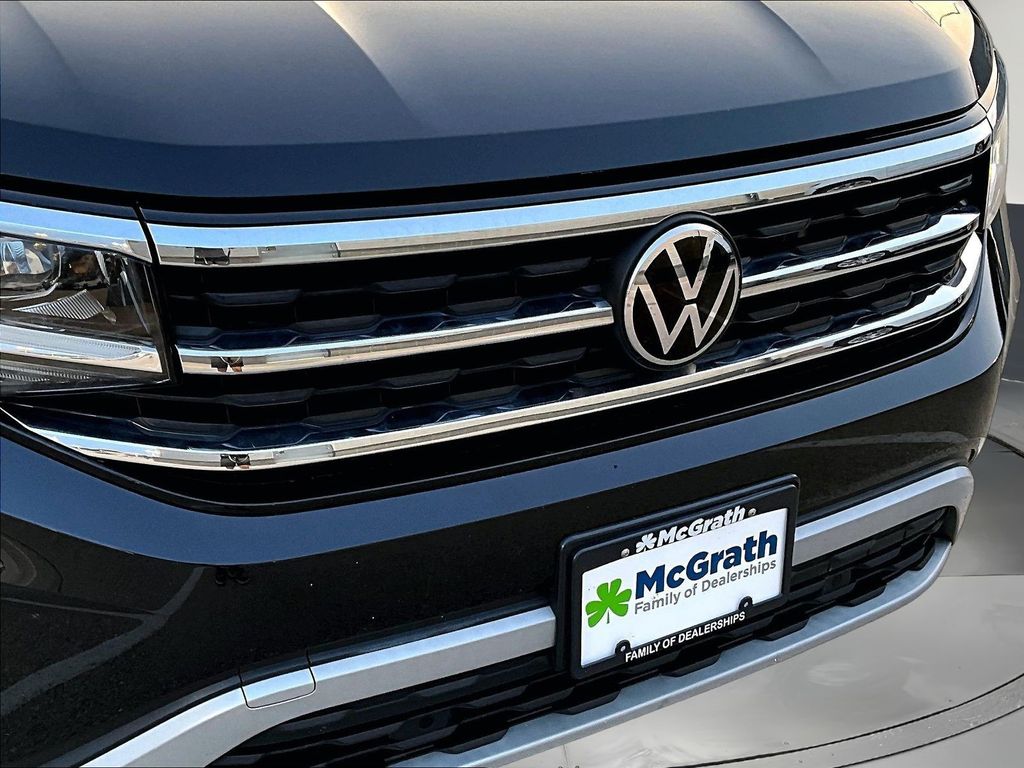 2023 Volkswagen Atlas SE w/Tech - Photo 34