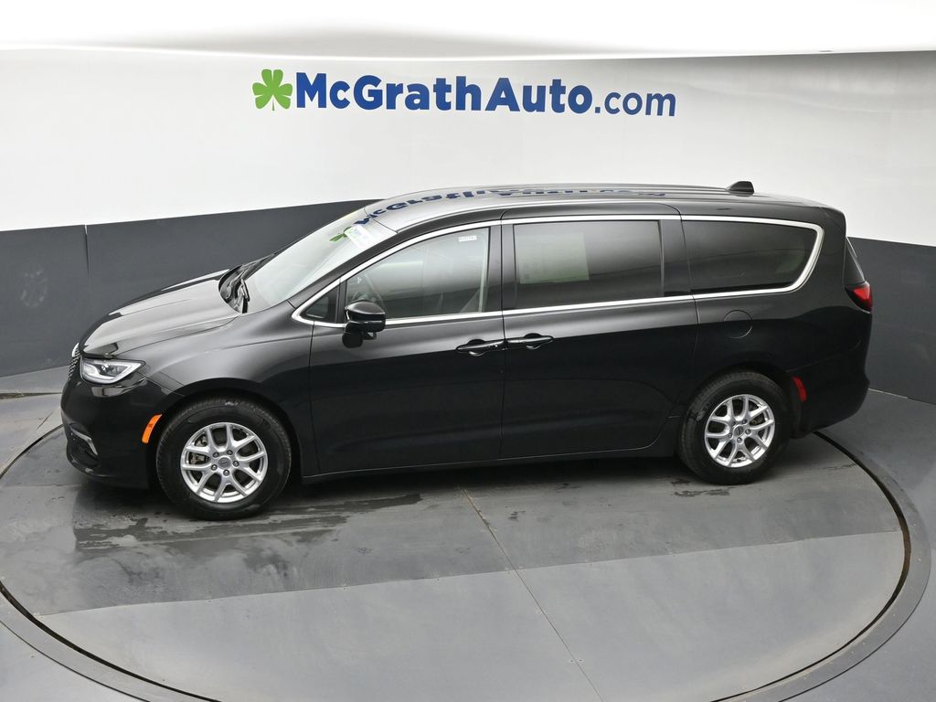 2023 Chrysler Pacifica Touring L - Photo 25