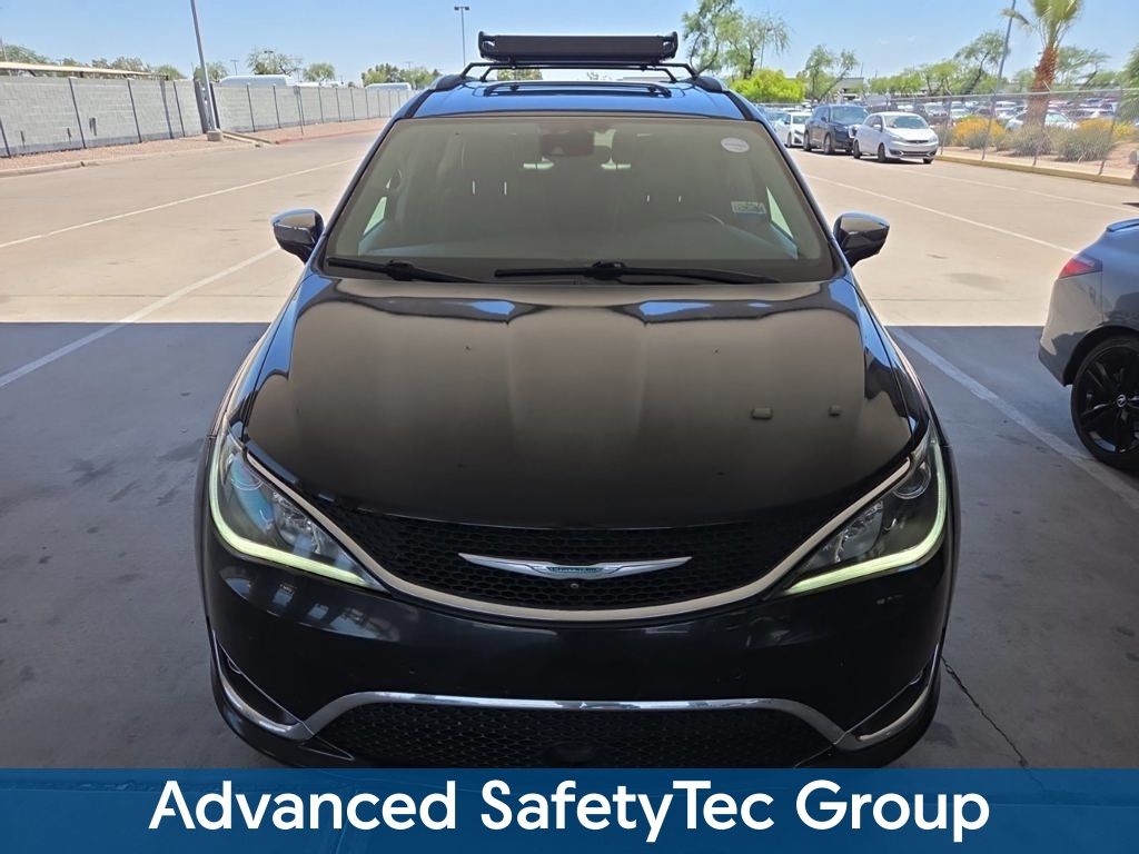 2018 Chrysler Pacifica Limited - Photo 8