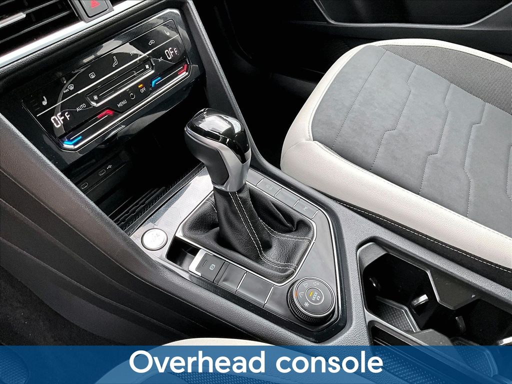 2025 Volkswagen Taos SE - Photo 23