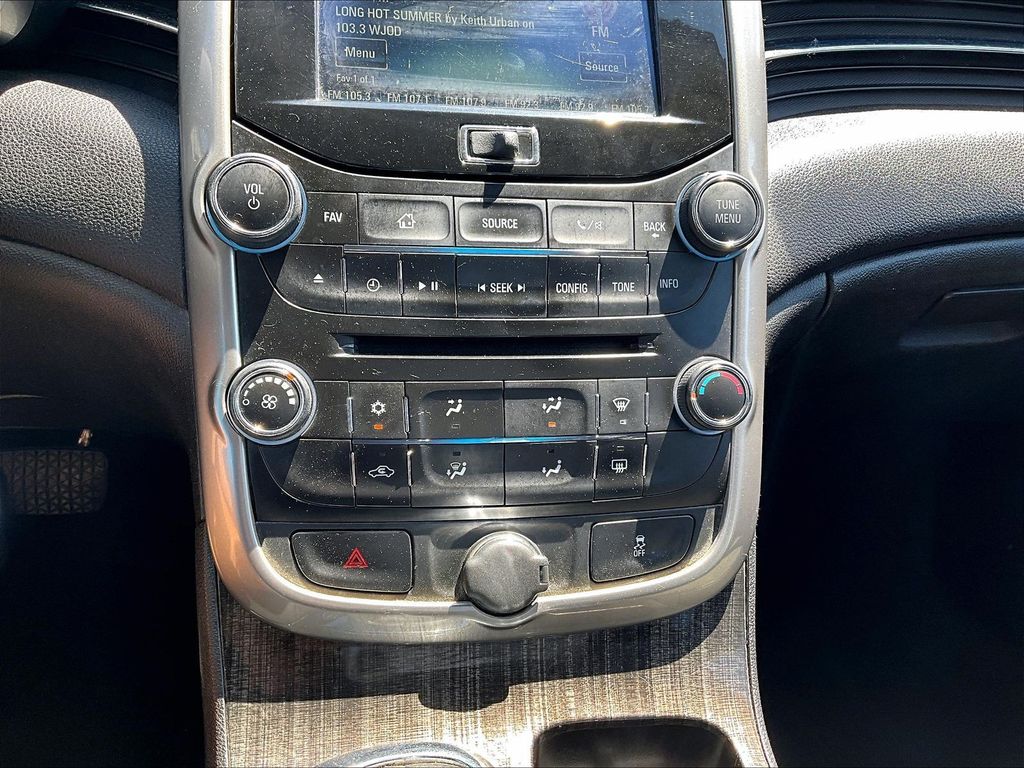 2015 Chevrolet Malibu 1LT - Photo 18