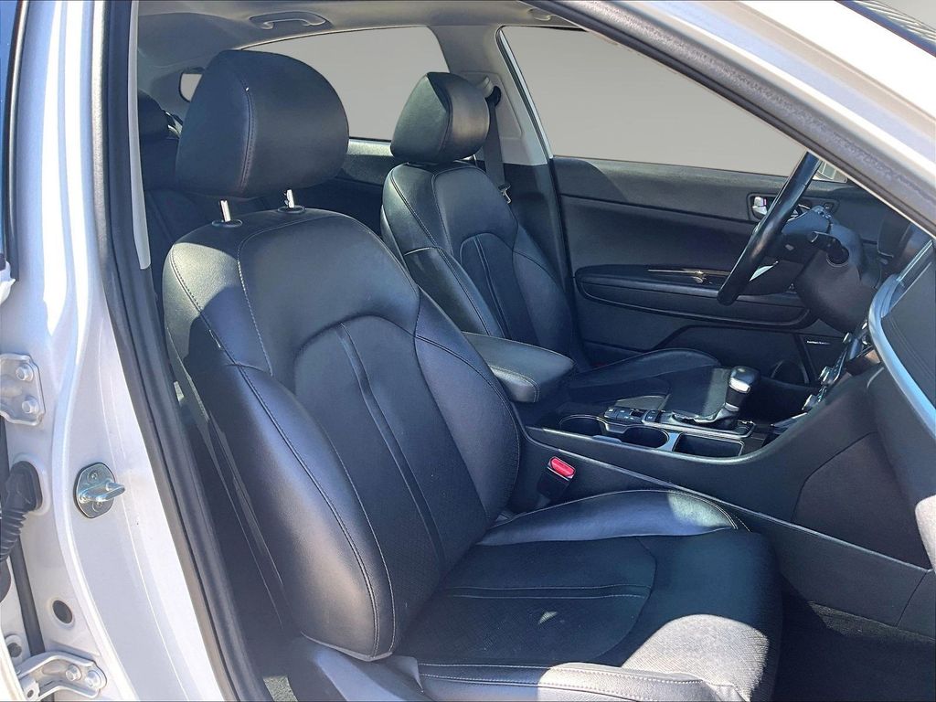 2020 Kia Optima EX - Photo 33