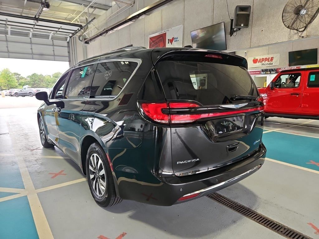 2021 Chrysler Pacifica Hybrid Touring L - Photo 7