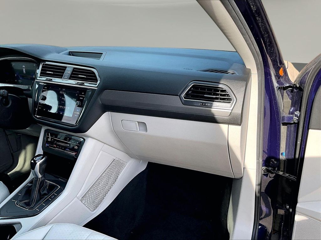 2023 Volkswagen Tiguan SE - Photo 29