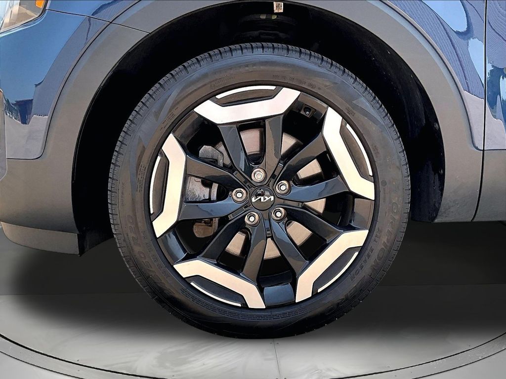 2025 Kia Telluride S - Photo 36