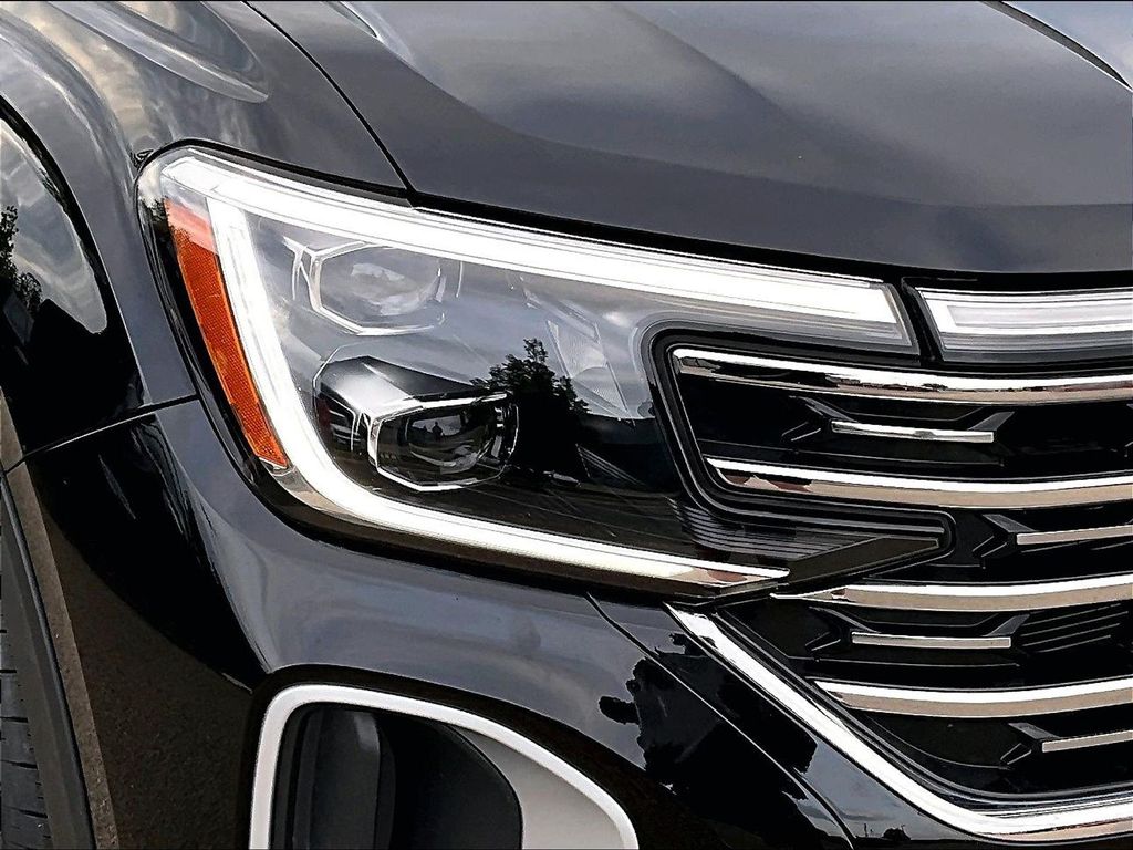 2025 Volkswagen Atlas SEL - Photo 31