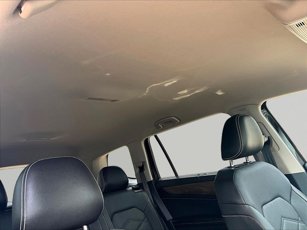 2026 Volkswagen Atlas SE w/Tech - Photo 32