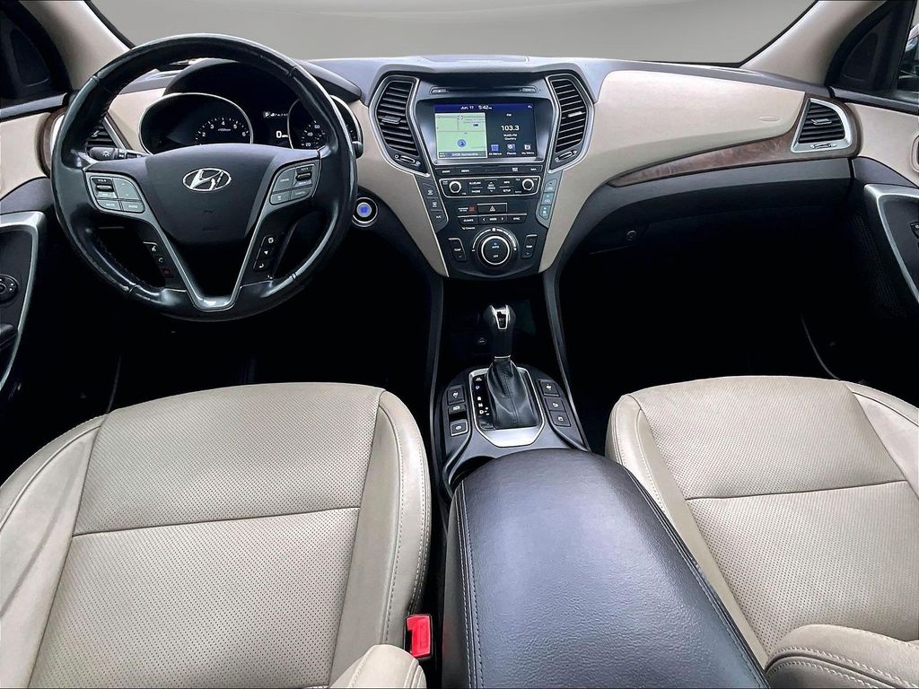 2018 Hyundai Santa Fe SE Ultimate - Photo 9