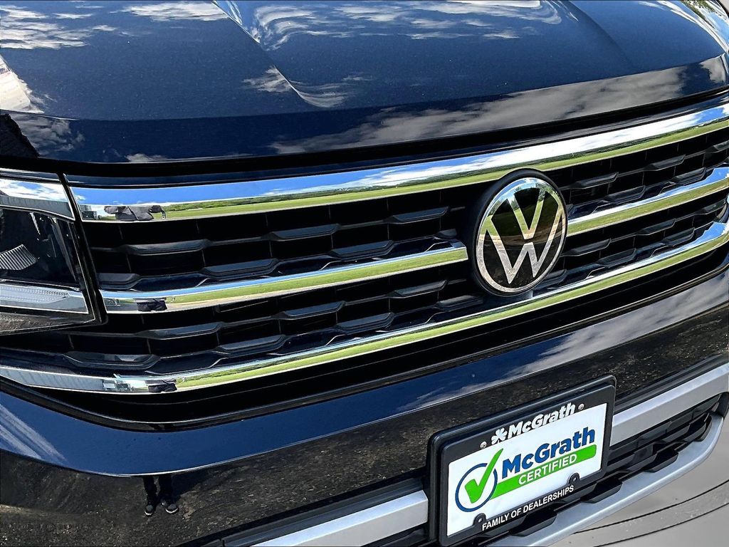 2023 Volkswagen Atlas SE w/Tech - Photo 33