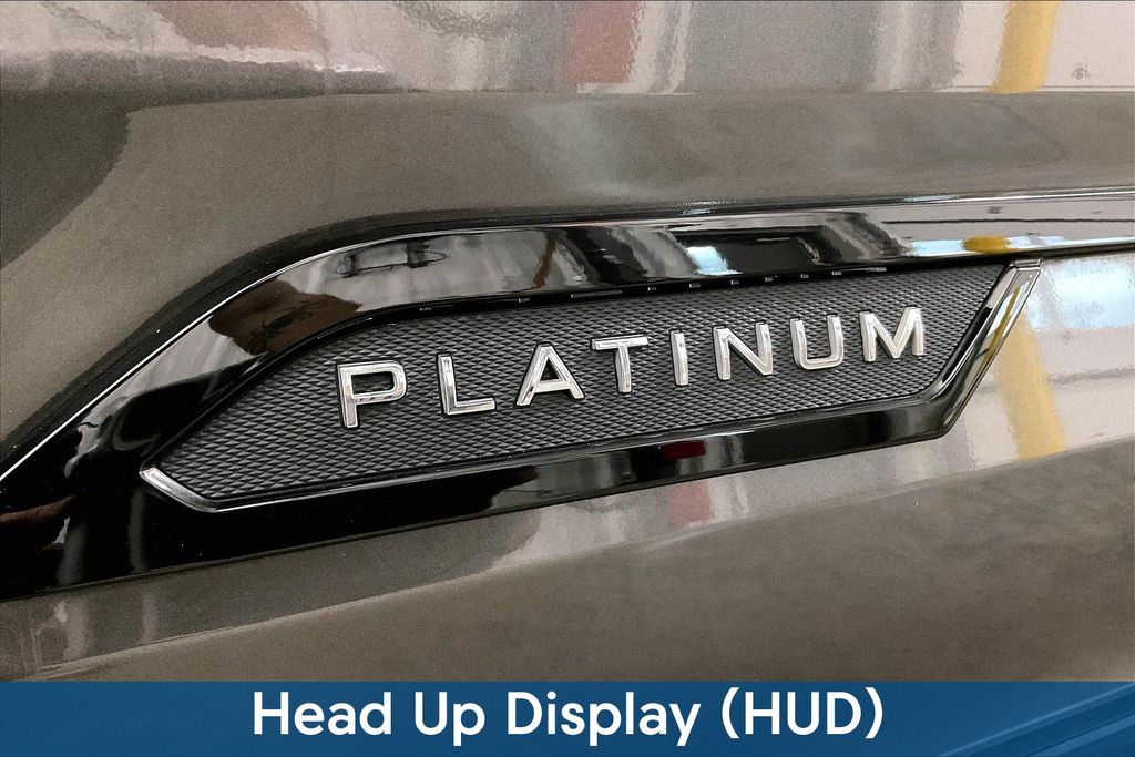 2024 Toyota Sequoia Platinum - Photo 12