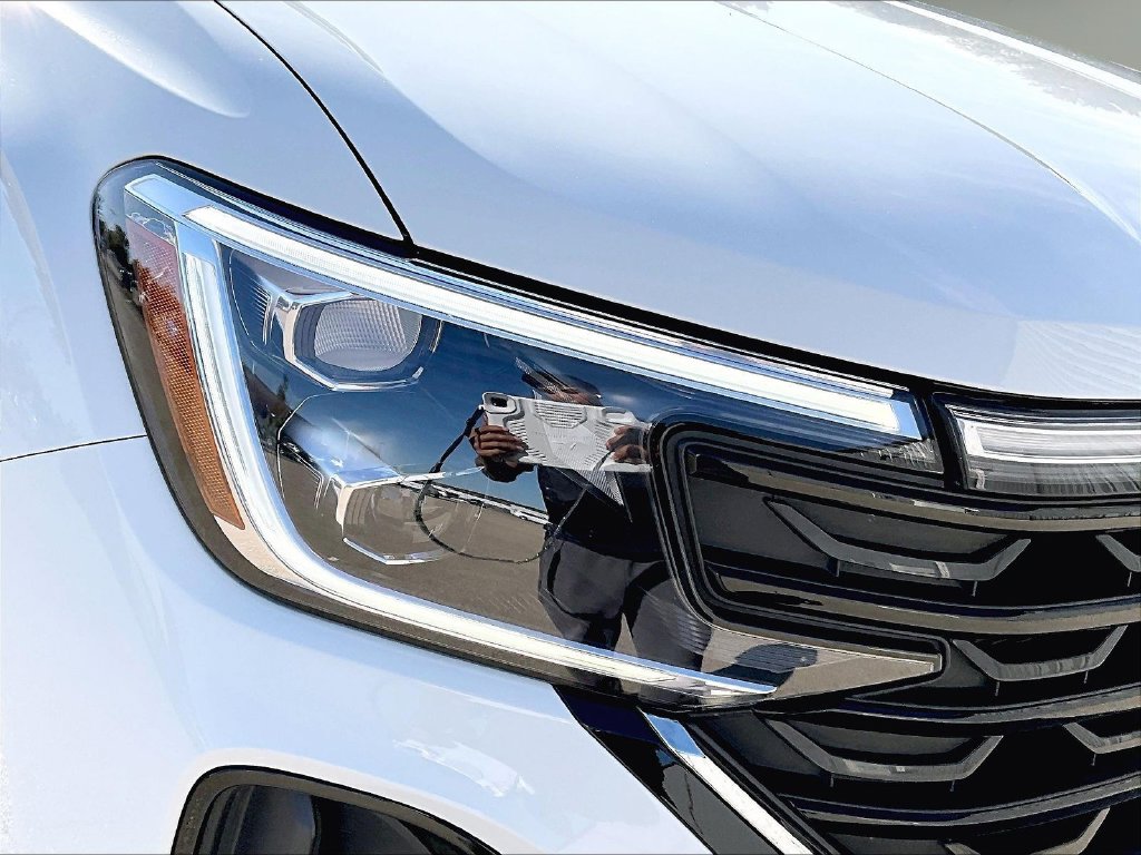 2025 Volkswagen Atlas Cross Sport SE w/Tech - Photo 31