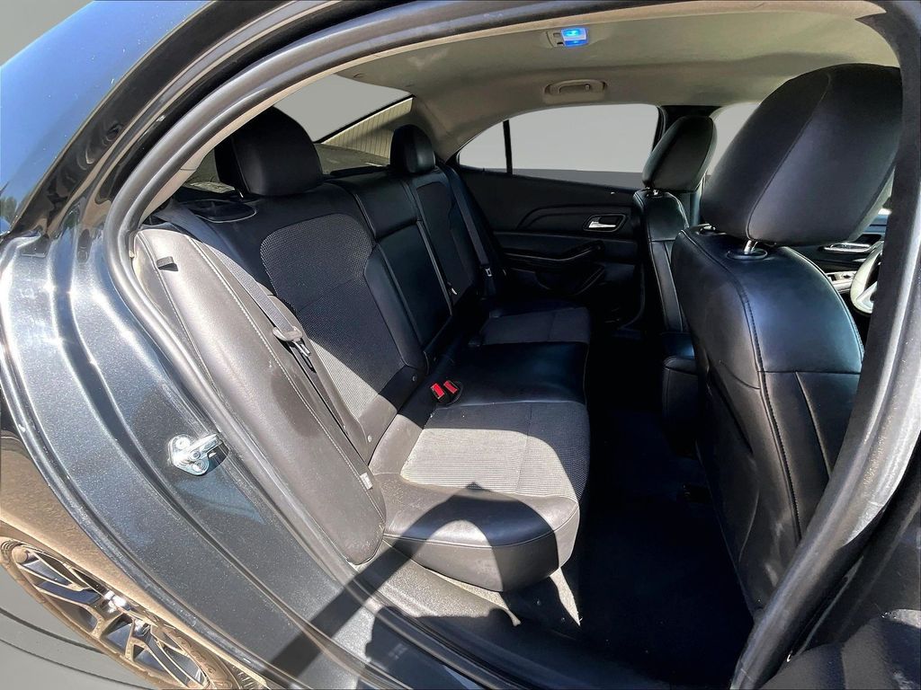 2015 Chevrolet Malibu 1LT - Photo 27