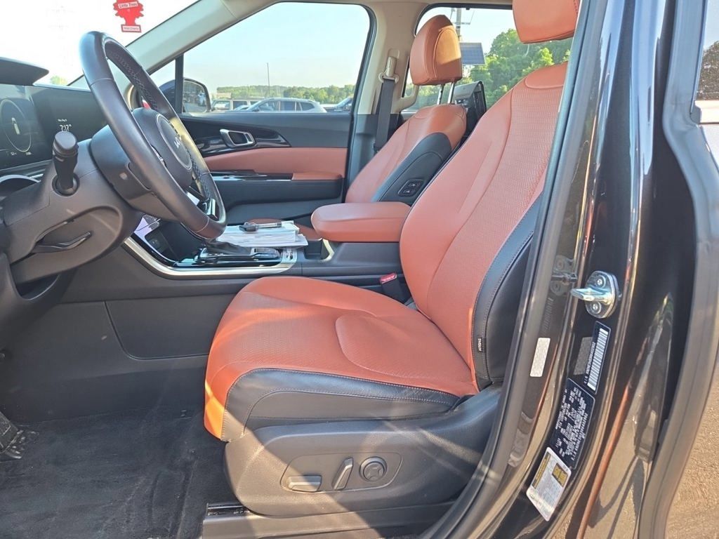 2024 Kia Carnival SX Prestige - Photo 11