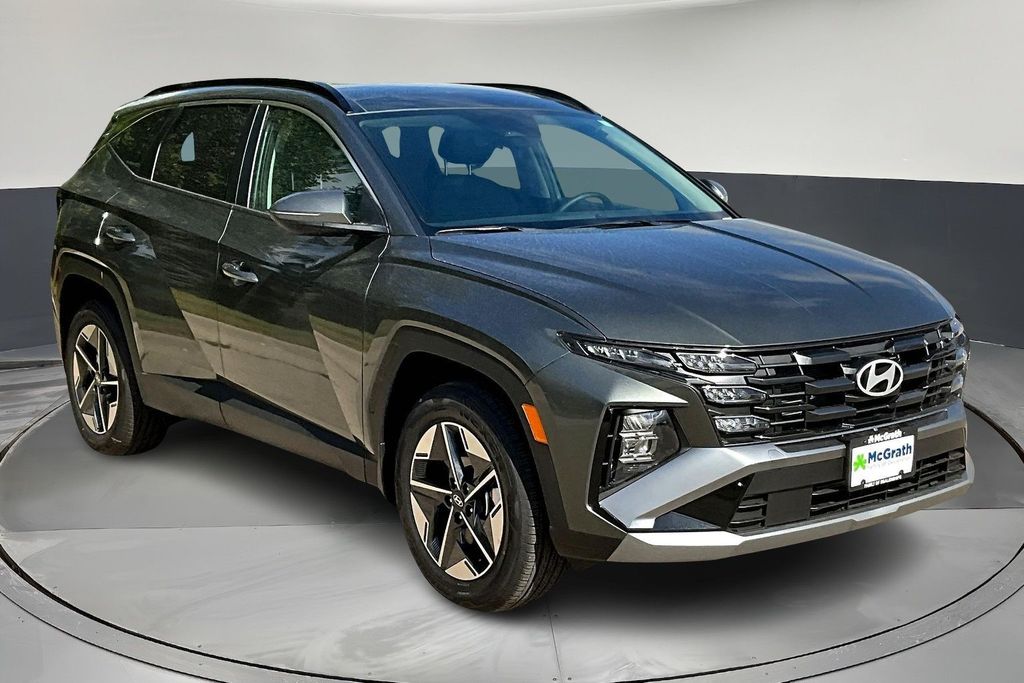 2025 Hyundai Tucson Hybrid SUV 