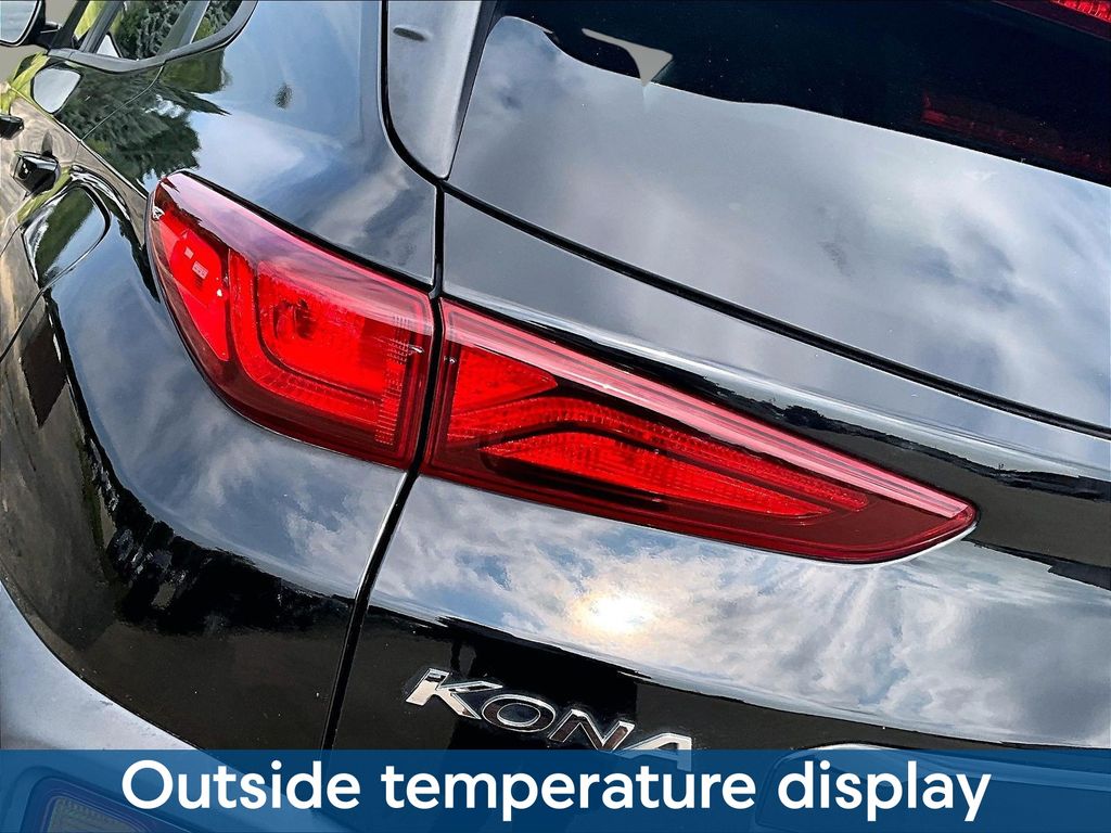 2021 Hyundai Kona SEL Plus - Photo 26